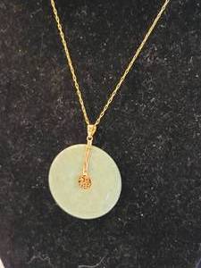 lot 112 image: Asian 14K Jade Pendant Necklace