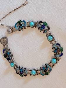 lot 114 image: Asian Blue Enamel Silver Bat Link Bracelet