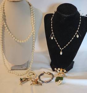 lot 142 image: Graceful Pearl Jewelry Collection  Necklaces  Earrings  Pins