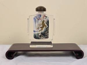 lot 259 image: Breathtaking Chinese Reverse Painted Glass Tiger Perfume Snuff Bottle