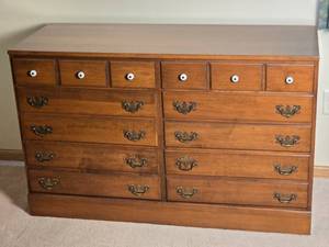 lot 93 image: Vintage Solid Rock Maple Vanity Dresser - Vermont of Winooski