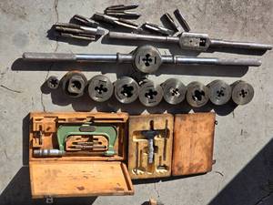 lot 313 image: Vintage GTD Little Giant Tap & Die Set