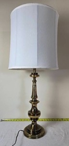 lot 86B image: Gorgeous Stiffel Brass Table Lamp - B