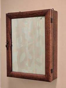 lot 159 image: AMAZING VINTAGE WOOD MEDICINE CABINET