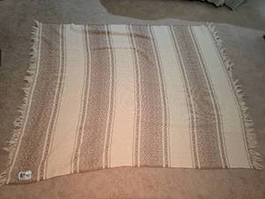 lot 162 image: COMFY KNIT WOOL BLANKET BY AMANA WOOLEN MILLS - TAN