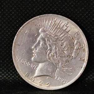 lot 1 image: 1922 Silver Peace Dollar