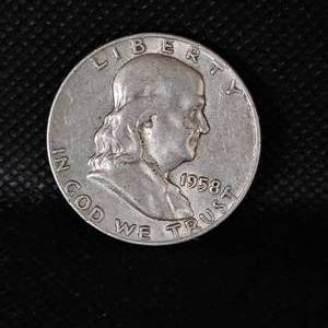 lot 9 image: 1958 Franklin Silver Half