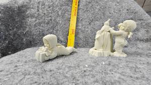 lot 99 image: Smpwbabies Im an Artist, Bisque Ornament