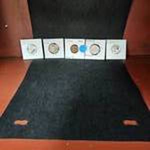 lot 121 image: Mint Error Collections-5 Coins