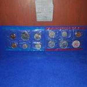 lot 156 image: 1972 Mint Set