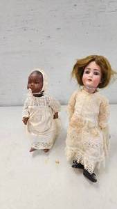 lot 52 image: Porcelain Doll Lot