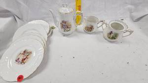 lot 74 image: Mother Hubbard Tea Set Pieces