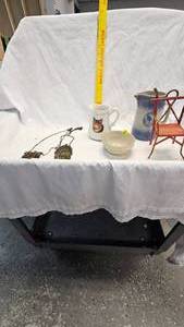 lot 87 image: Chain Maille Purses, StoneDish, Cat PitcherBlue Pitcher