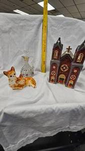 lot 98 image: Dept 56 St James Church, Decanter, Cat Statue