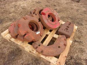 lot 40 image: 8 Wheel Weights