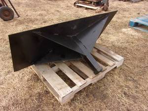 lot 50 image: Skidsteer Mount Trailer Mover (UNUSED)