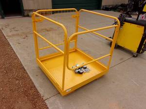lot 59 image: 36 x 36 Forklift Work Platform Safety Cage (UNUSED)