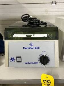 lot 20 image: Hamilton Bell VanGuard V6500 Clinical Diagnostic Physician Chemistry Lab Centrifuge - In Great Working Condition