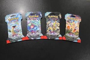 lot 3 image: Pokemon Scarlet & Violet Stellar Crown Unopened Art Set  4 Packs