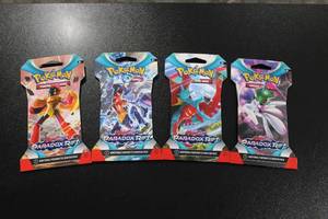 lot 4 image: Pokemon Scarlet & Violet Paradox Rift Unopened Art Set  4 Packs