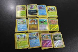 lot 61 image: Pre 2020 Non Holo Rare - Reverse Holo - Holo Rare Lot  500 Cards NO COMMONUNCOMMON