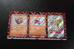 lot 99 image: Pokemon Crocalor  Fuecoco  Skeledirge EX Black Star Promo Set w Frame