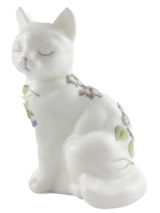 lot 38Q image: FENTON White Hand Painted Pansy Sitting Cat Figurine 
