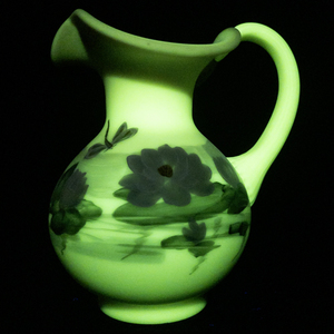 lot 25R image: 1996 FENTON Burmese Connoisseur Collection Hand Painted Dragonfly & Water Lily (Limited Edition #1761450)