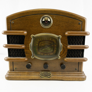 lot 22 image: Vintage Thomas Museum Series Limited Edition Wooden AMFM Radio Tape Cassette Player