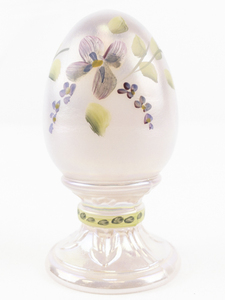lot 32FF image: FENTON Lilac Opalescent Hand Painted Floral Egg