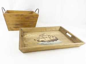 lot 109 image: Set of 2 Wood Box and Tray