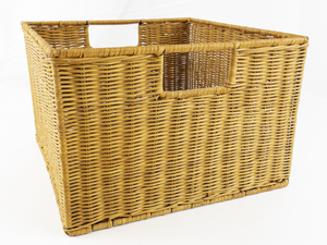 lot 110 image: Brown Woven Square Basket