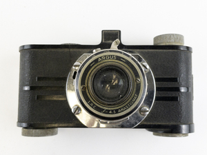 lot 118 image: Vintage ARGUS ANASTIGMAT IRC Camera