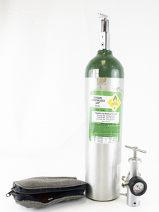 lot 131 image: Portable Oxygen & Oxygen Regulator