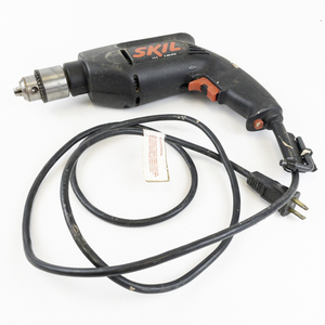 lot 158 image: Vintage 6250 SKIL TOOLS Electric Speed Drill 120. Works