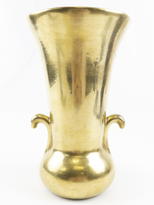 lot 176 image: Warranted 22 Carat Gold Vintage Glass Vase