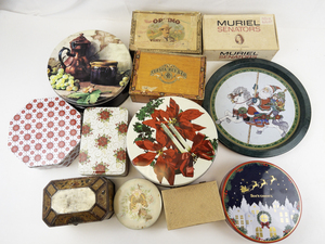 lot 226 image: Group of Storage Tins & Old Vintage Cigar Boxes