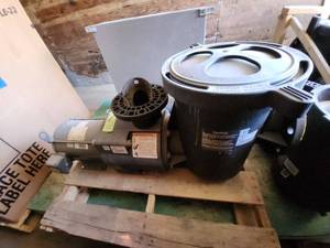 lot 24 image: Commercial Swimming Pool Suction Strainer and Centrifugal Pump - 10HP