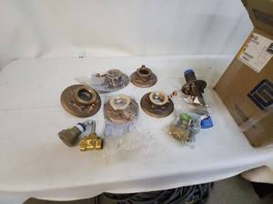 lot 32 image: Assorted Crystal Fountains Hardware Components and Accessories