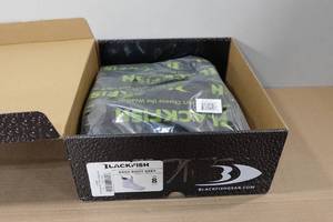 lot 58 image: Blackfish Unisex Rage Gray Ankle Boots -Size 8