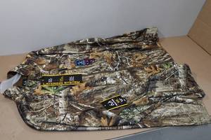 lot 117 image: Realtree Mid-Layer Jacket -2XL