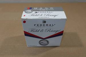 lot 147 image: 25 Federal Field & Range 12 Gauge 2-34 7.5 Shot Shotshells