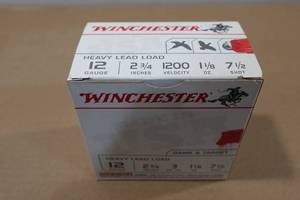 lot 148 image: 25 Winchester 12 Gauge 2-34 Heavy 7.5 Shot Shotshells