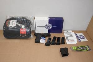 NEW Smith & Wesson Equalizer 9mm Semi-Auto Pistol - 5 Magazines