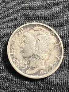 lot 57 image: 1945-S MICRO S US MERCURY DIME AU58