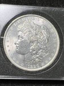 lot 70 image: 1890 US MORGAN SILVER DOLLAR IN CASE