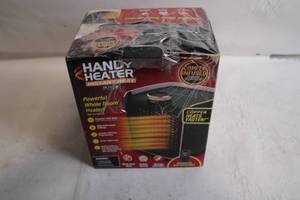lot 53 image: Handy Heater Instant Heat Pro with Copper Infused Ceramic Technology