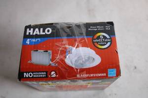 lot 95 image: Halo 4 Direct Mount Recessed Lighting with 5 Color Selection