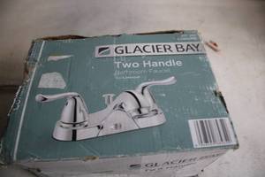 lot 102 image: Glacier Bay Two Handle Bathroom Faucet - 4 inch Centerset