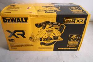 DeWalt 20V Max XR Brushless 6-1/2" Circular Saw
